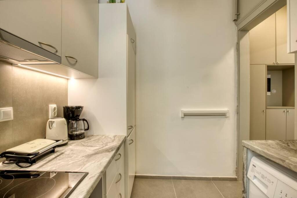 Apartament Plaka Filotheis House A Ateny Zewnętrze zdjęcie
