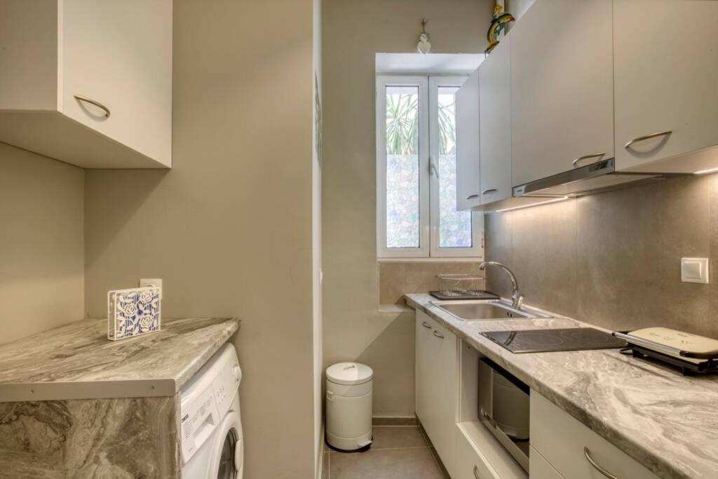 Apartament Plaka Filotheis House A Ateny Zewnętrze zdjęcie